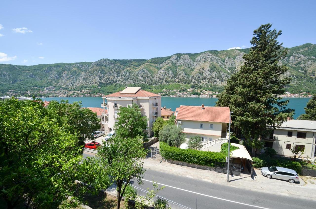 Bay View Apartments Kotor Exterior photo